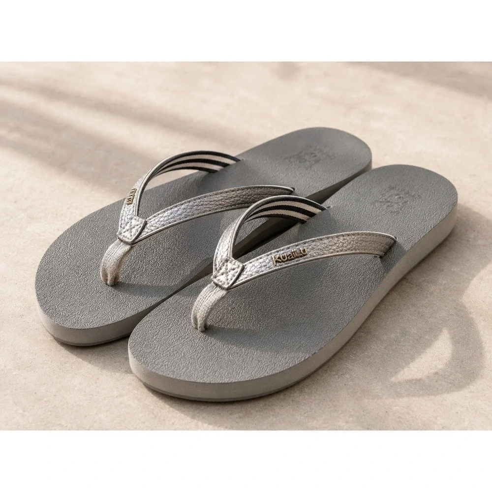 Kuailu Womens Flip Flop Sandals Silver Metallic Straps Gray Comfort Thong 10in